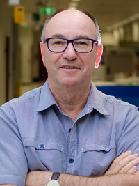 Professor Andreas Lopata
