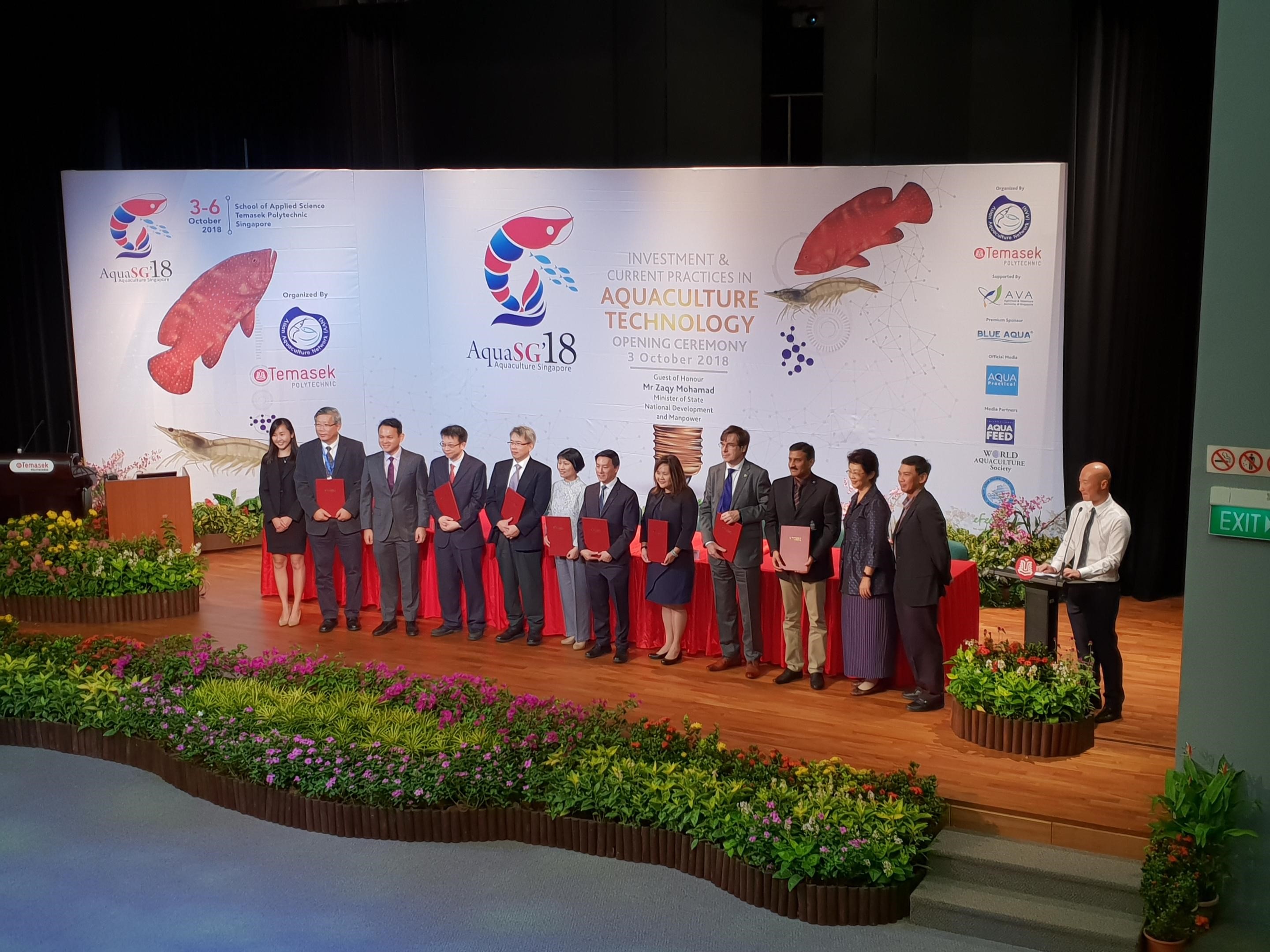 Associate Professor Abhishek Bhati with representatives from other institutions at the Opening Ceremony of AquaSG’18, Temasek Polytechnic, Singapore