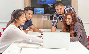 https://www.jcu.edu.sg/_media/images/courses/general-images/thumbnails/messages-to-all-students-thumbnail.jpg/tiles.jpg