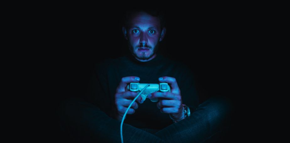 Fear of death may motivate us to play games excessively