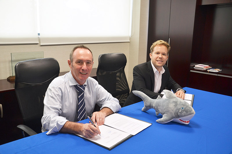 Professor Chris Rudd OBE, Deputy Vice Chancellor and Head of Campus, Singapore for James Cook University; and Professor Matthew Flaherty