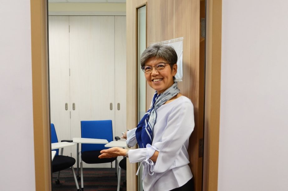 Ms Hwee Leng Toh-Heng, Learning Advisor