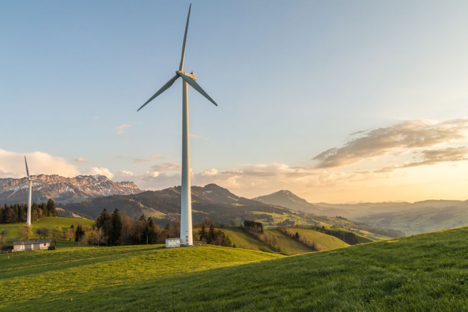 energy windmill in vast greenland